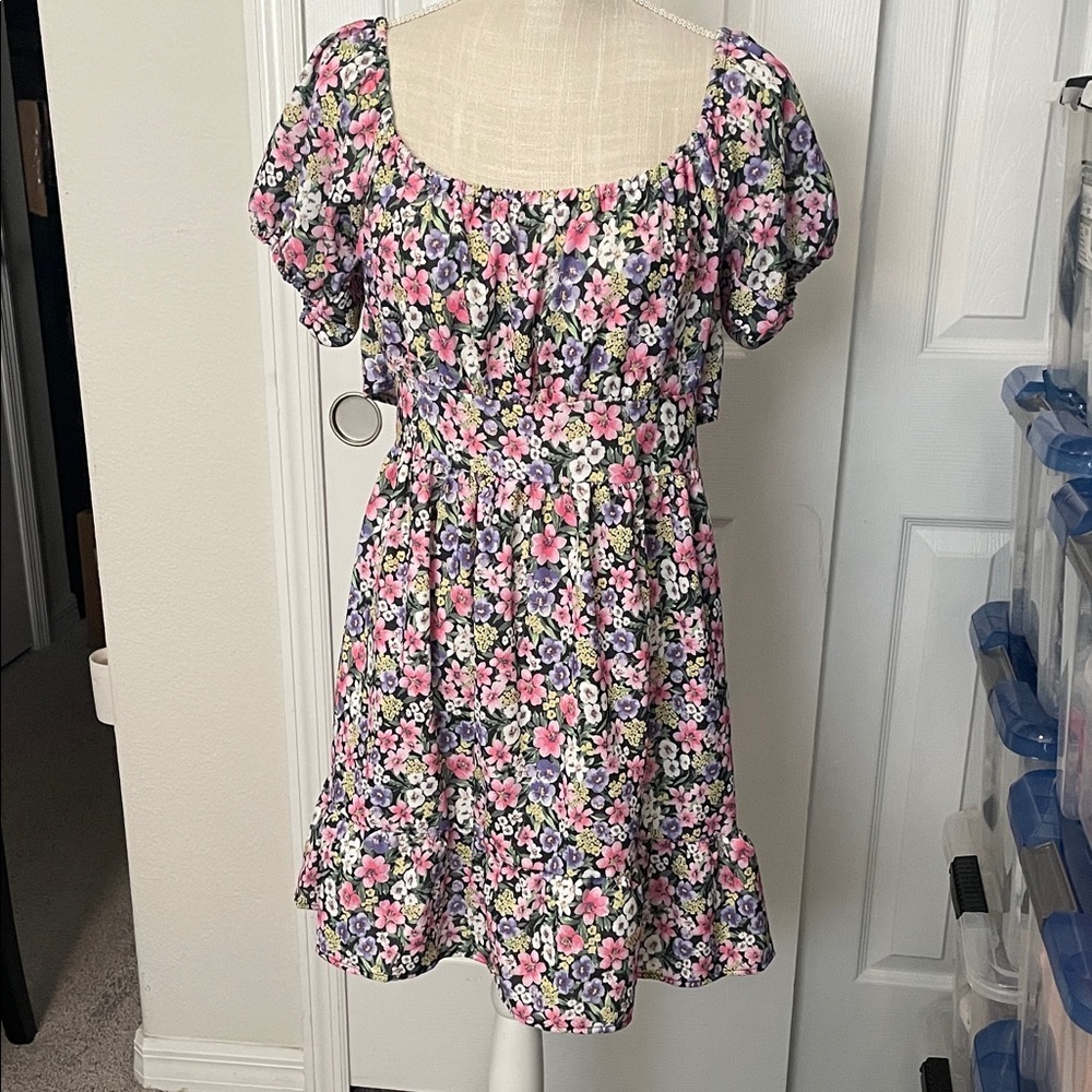 Velvet Torch Floral Puff Sleeve Mini Dress - Picture 11 of 11